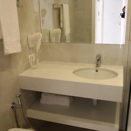 Pampas Duplex Hotel